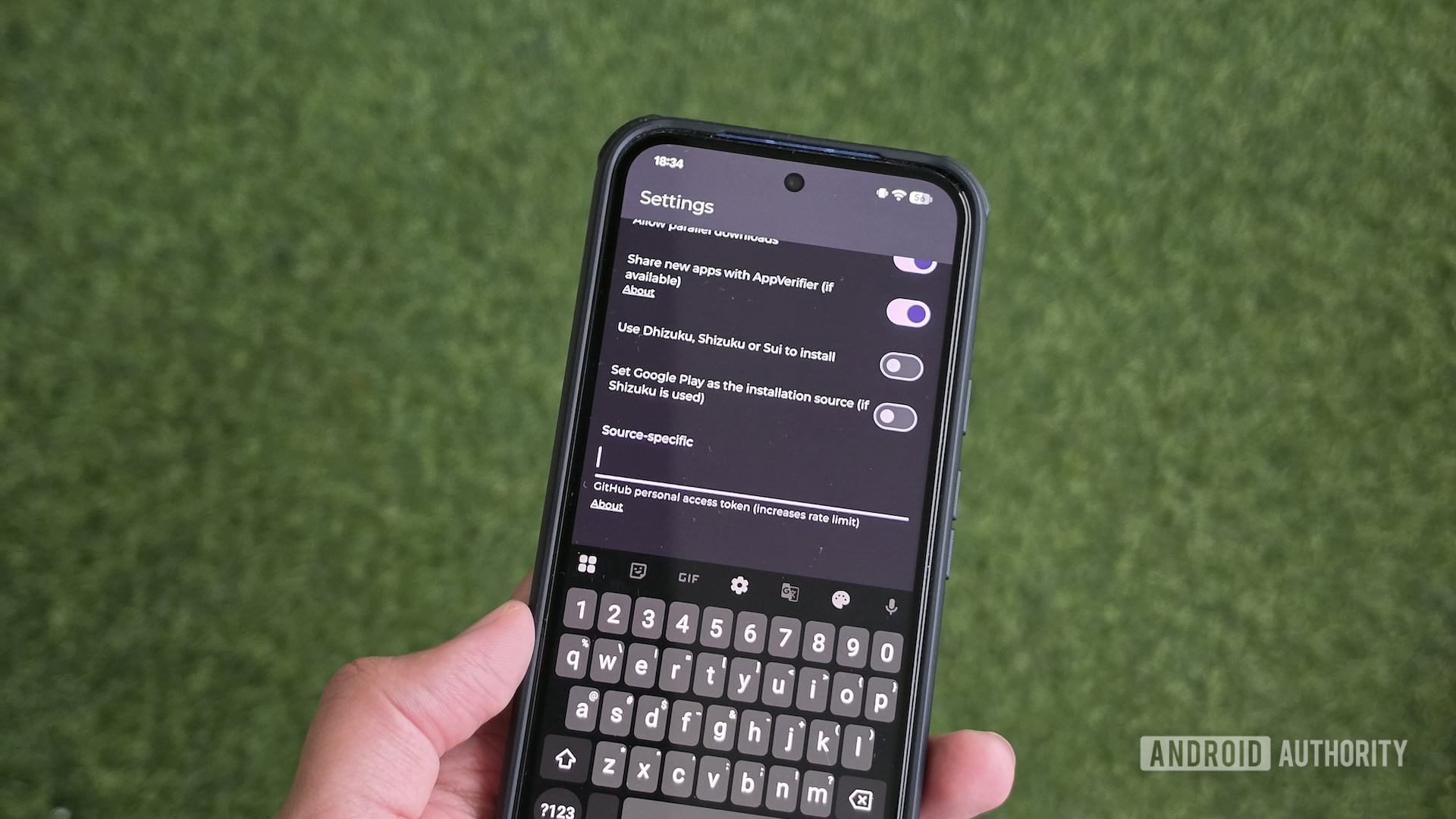Obtainium app's Settings tab.