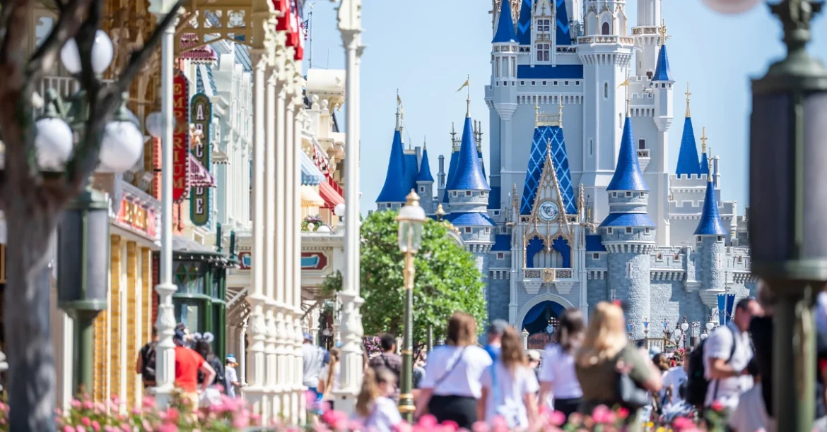 Disney World and Disneyland Apps Get Major Update With AI Search, Trip Checklists, and Vacation Countdown